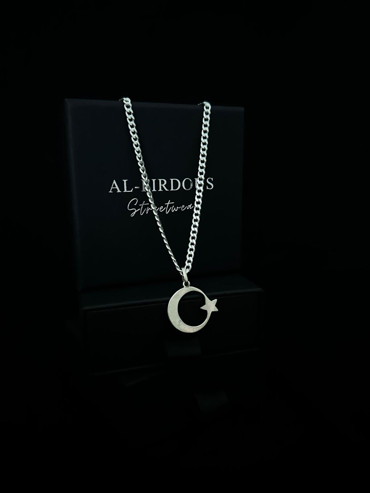 Pakistan/Islam - Sterling Silver Chain and Pendant